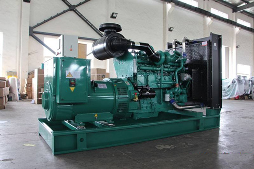 泉山320kw康明斯柴油发电车出租组图片 泉山320kw康明斯柴油发电车出租组图片